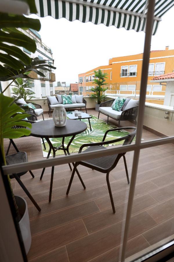 Glass Boutique - Rooms & Suites Marinha Grande Exterior foto