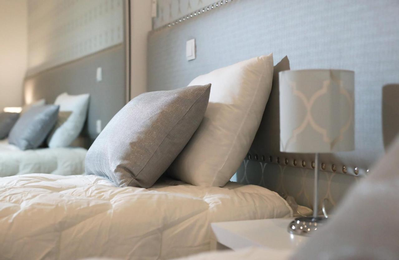 Glass Boutique - Rooms & Suites Marinha Grande Exterior foto